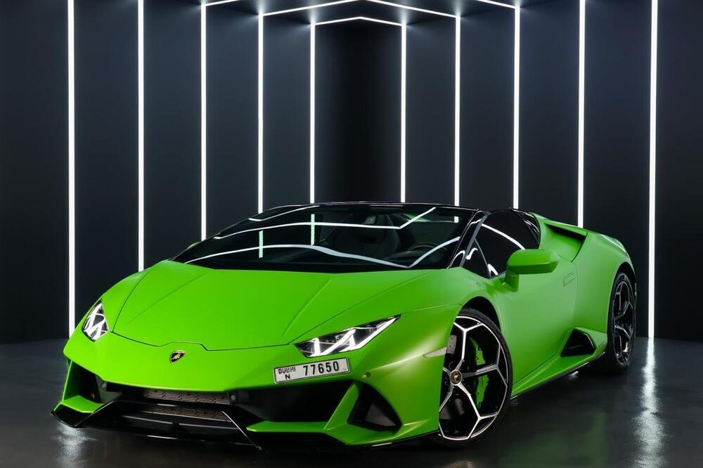 Drive Dubai in Ultimate Style